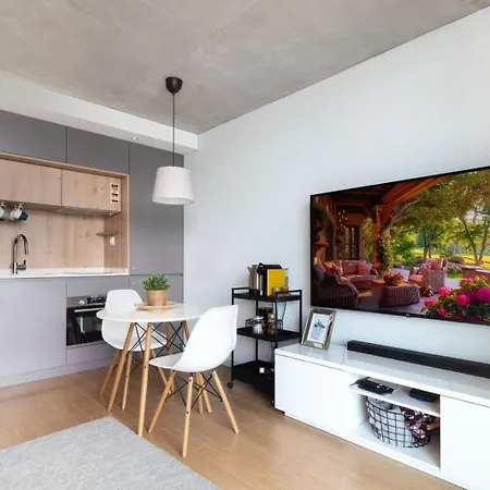 The Of With Peaceful View Apartment Aveiro